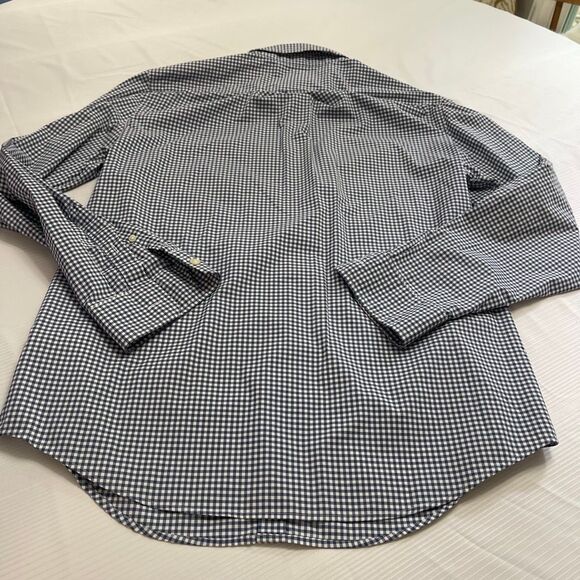 Lot Of 2 Vineyard Vines Classic Fit Tucker Button Down Shirt Size Medium - Picture 5 of 12